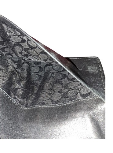 Coach Black Leather Snap Tri-Fold Full Size Wallet Signature Interior - Picture 5 of 6