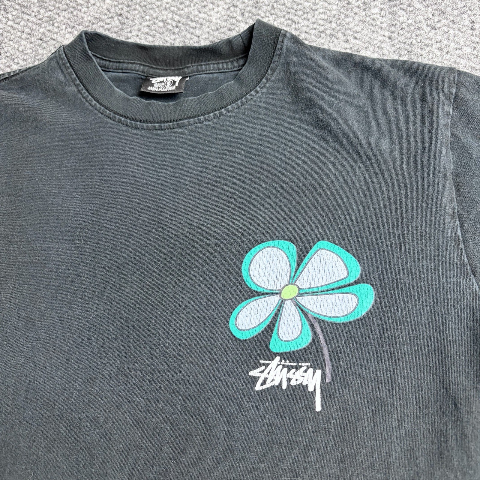 Stussy Flower Black T-Shirt Size Small  thumbnail 2