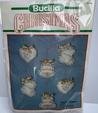 Vintage Bucilla Christmas MORE GLITTER Sequin Bead Ornaments Kit 82754