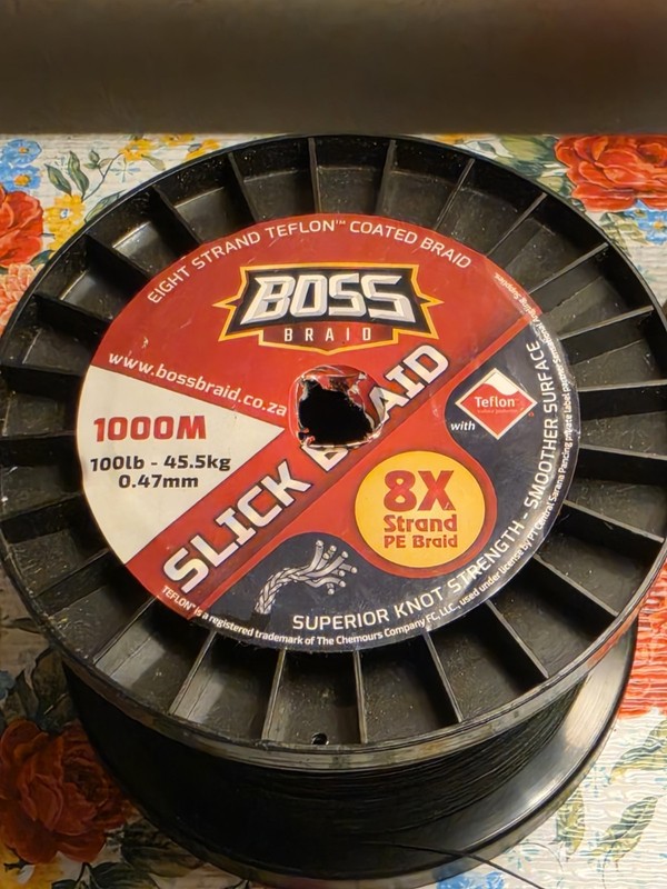 The Boss Braid Slick 8X (1000M / 100lb) Spool. Used Great Condition