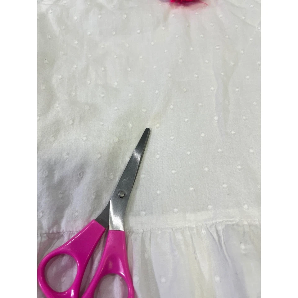 Boden Girls White Embroidered Floral Swiss Dot Tunic Top 8-9Y Beach Casual - Image 3 of 4