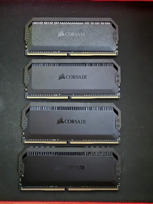 Corsair Dominator Platinum RGB 32GB (4x8GB) DDR4 3200MHz Desktop RAM Kit