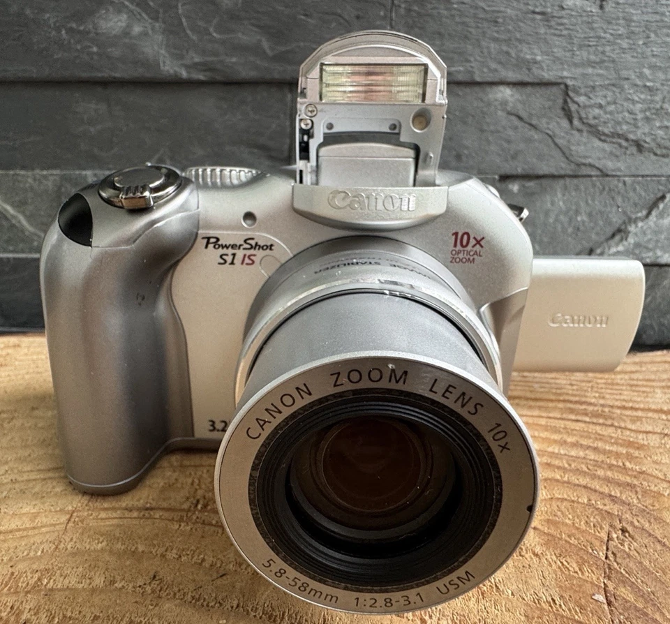 Canon PowerShot Digitalkamera S1 IS silber 3,2 MP 10x optischer Zoom - Bild 2 von 4