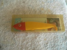 tom manns pogo paddletail lure yellow with redhead very rare