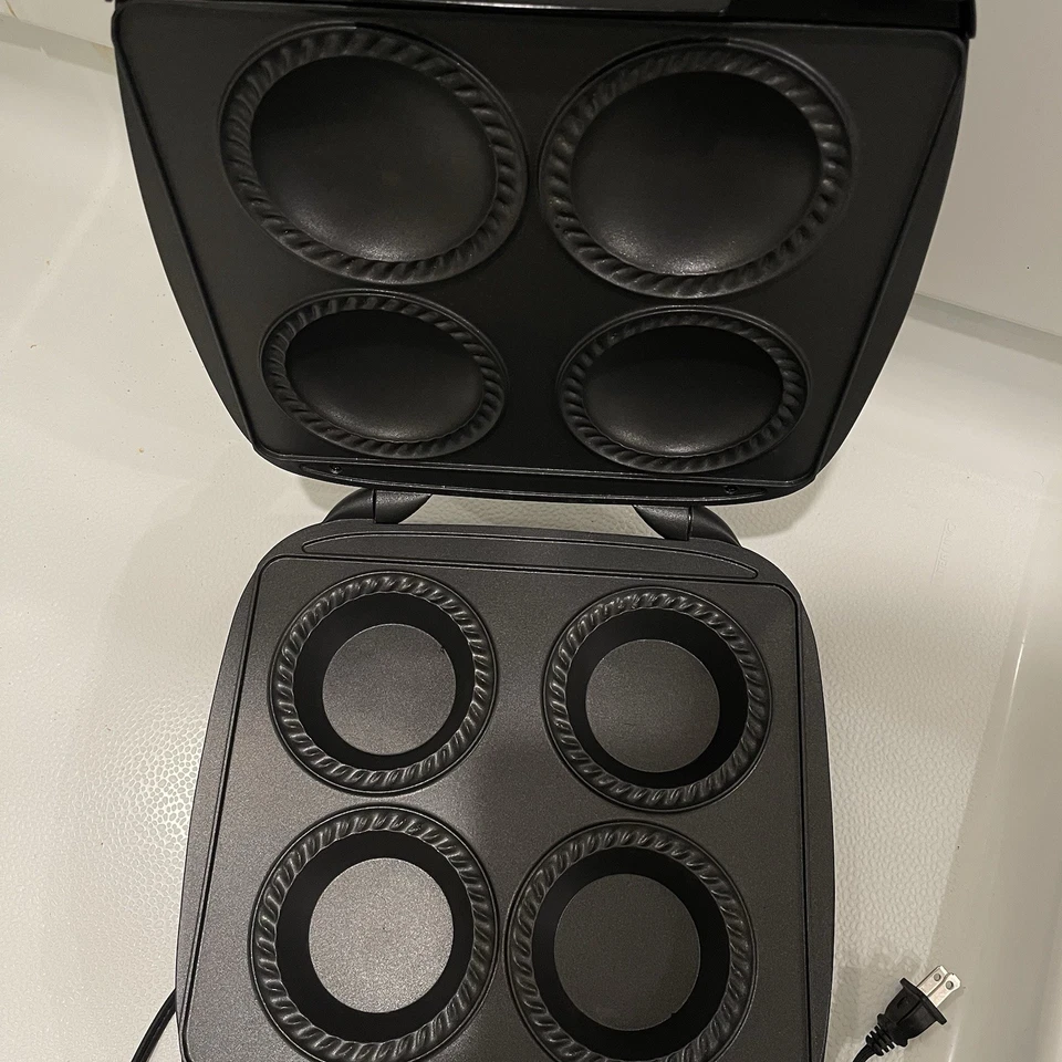 Platos antiadherentes eléctricos Emeril by T-Fal 6343s1 negros para hacer pasteles y pasteles Foto 2 de 4