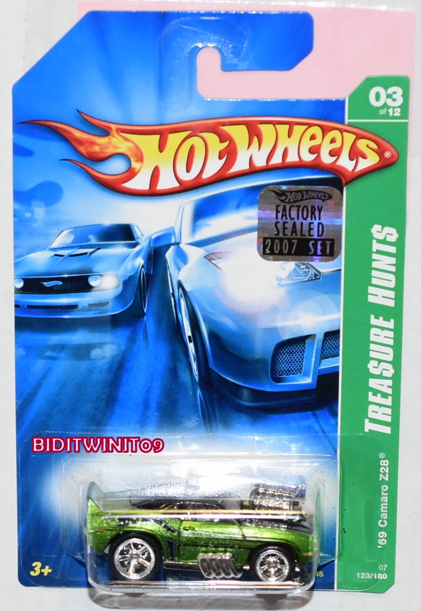 HOT WHEELS 2007 SUPER TREASURE HUNT '69 CAMARO Z28 FACTORY SEALED