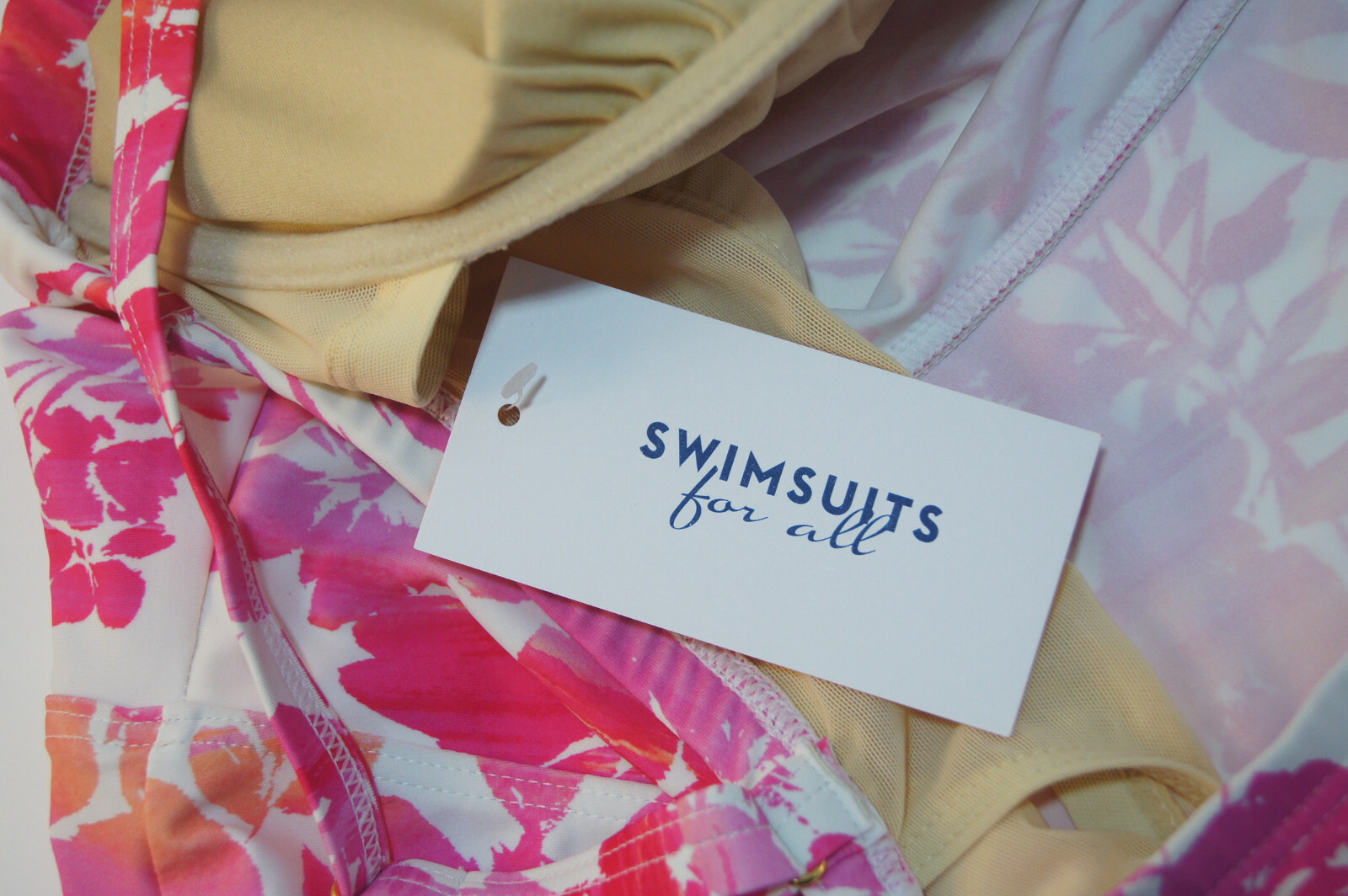 Swimsuit For All Size 24 Pink and White Floral Design RN 88842 Women's