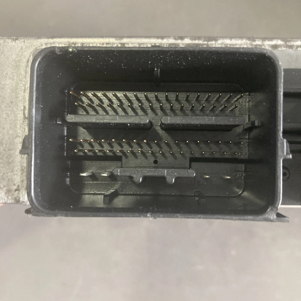 Mercury Grand Marquis 2009 ECU/ECM 9W7A-12A650-FG Foto 2 de 4