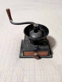 Antique New Model Cast Iron Table Top Coffee Mill or Grinder