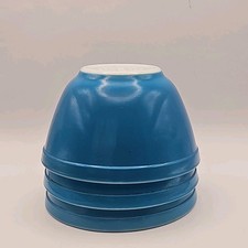 Vintage PYREX Set Of Three (3) #401 Primary Colors Blue Nesting Mixing Bowls