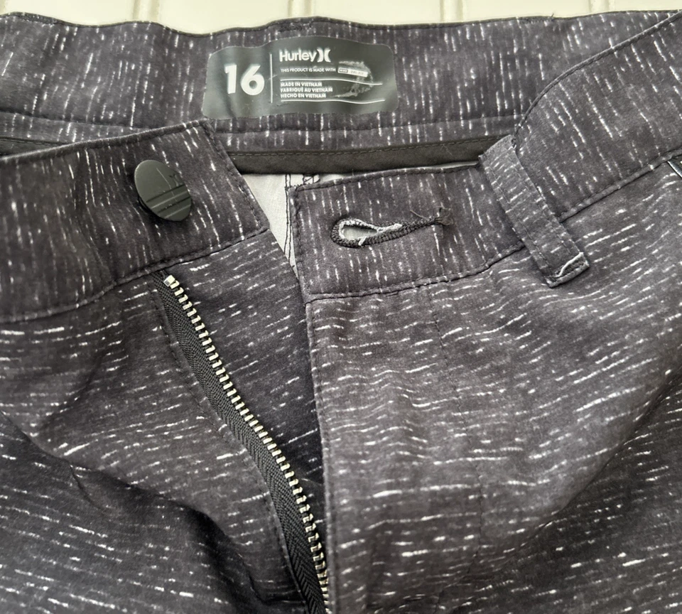 Hurley Boys 16 Nike Dri-Fit Black Golf Shorts Summer Hike Gym Beach Stretch - Image 4 of 4