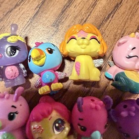 Hatchimals CollEGGtibles Lot 11 Mini Figures Glitter Wings Animals Spin Master