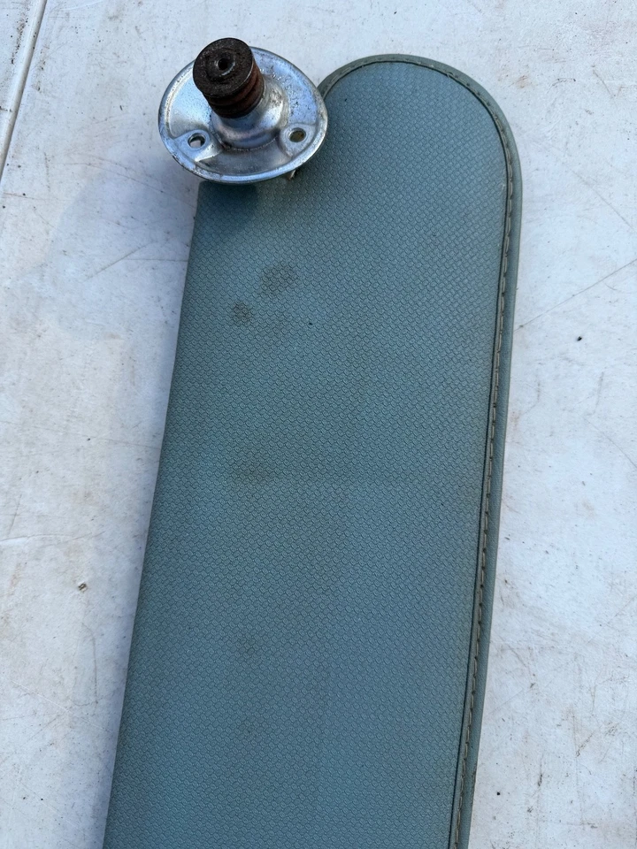 OEM Chevy Impala BelAir Caprice Biscayne 1966-1970 parasoles soporte parasoles Foto 4 de 4