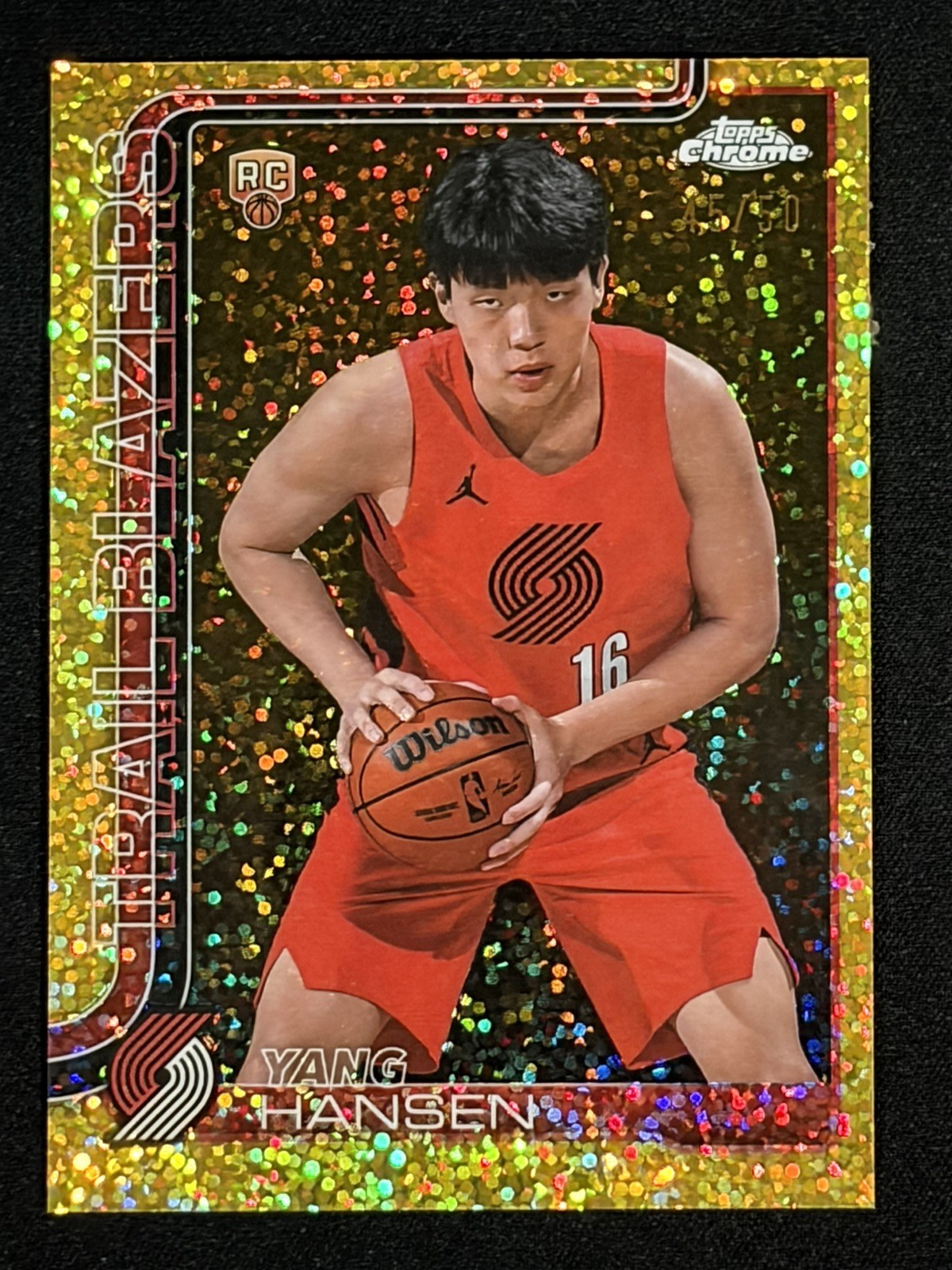 2025-26 Topps Chrome - Yang Hansen Image Variation Gold Speckle Refractor RC /50