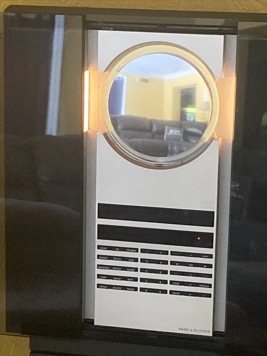Bang Olufsen BeoSound 3200 W/ Stand, 2 Tower Speakers, Cube Base, Remote, &  Man.
