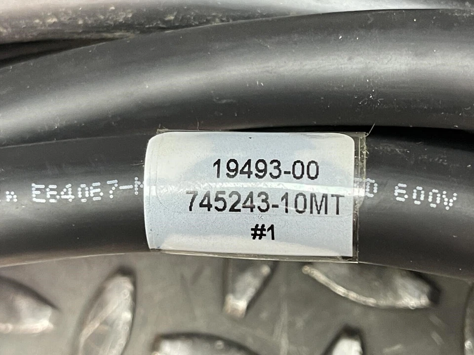 Belden EV502T1 B59010 DataTuff Ruggedized Cat 5e 600V TC IP20 RJ45 Cord Set 10M - Image 4 of 4