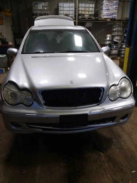 Frenos traseros 209 tipo CLK350 para 98-09 MERCEDES CLK 1961659 Foto 2 de 4