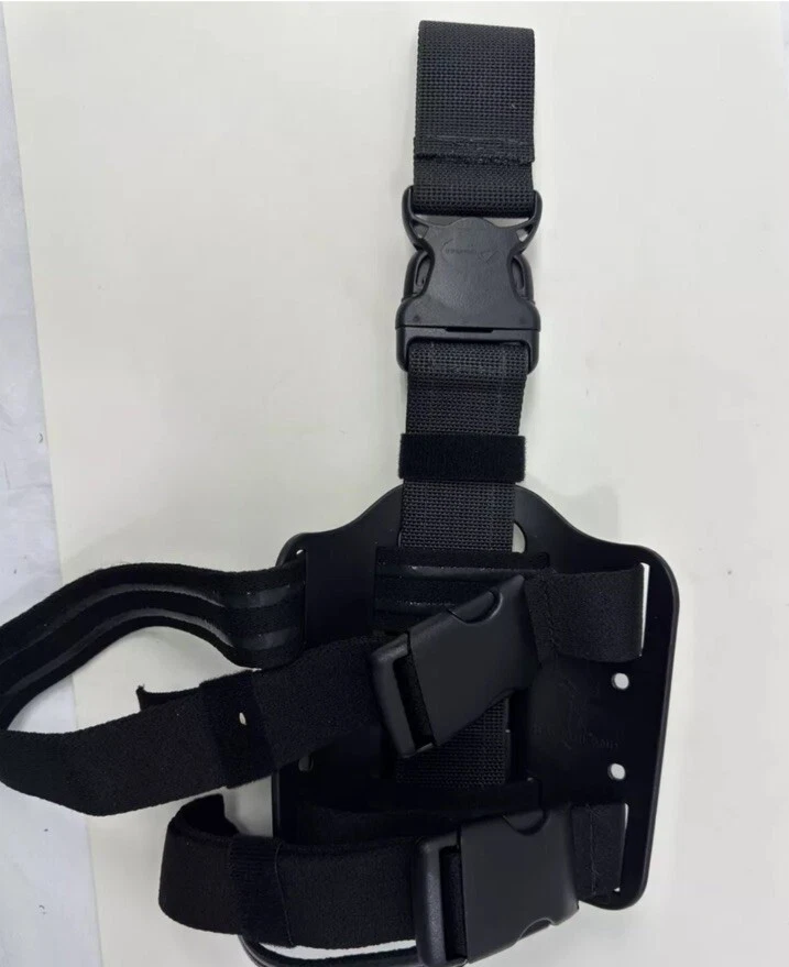 Safariland 6005-6-123 Universal Tactical Holster Leg Panel Black - Image 2 of 3