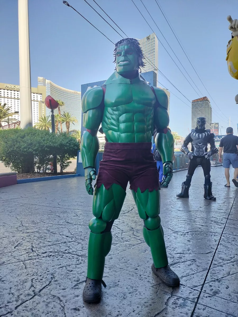 Custom Made Incredible Hulk Costume Cosplay Muscle Suit EVA Foam Armour