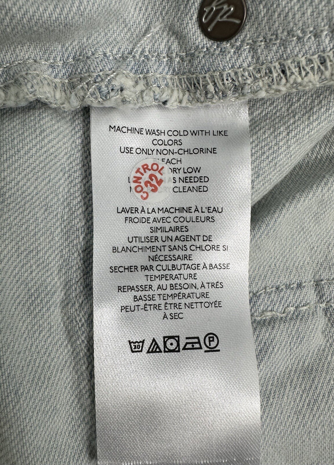 Foto 13 di 14