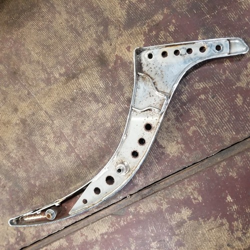 2001-2004 SUZUKI Intruder Volusia 800 VL800 RIGHT REAR FENDER MOUNT STRUT - Picture 7 of 7