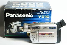 Videocamera VHS-C Panasonic NV-VZ10 QUASI NUOVA visione notturna 0 Lux + scatola testata