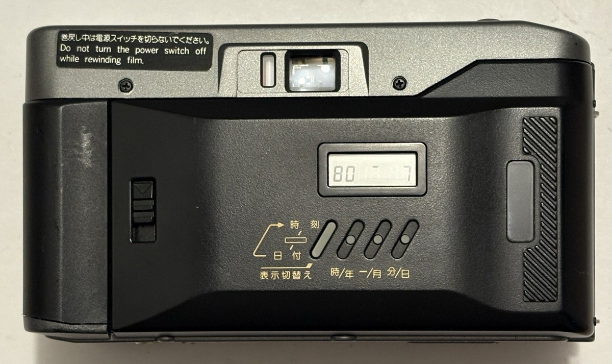Kyocera TD Yashica T2 Zeiss 35mm F3.5 Tessar * Rare Grey