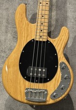 Sterling by MUSIC MAN Ray 34 Used Maple fingerboard Natural w/Gig case