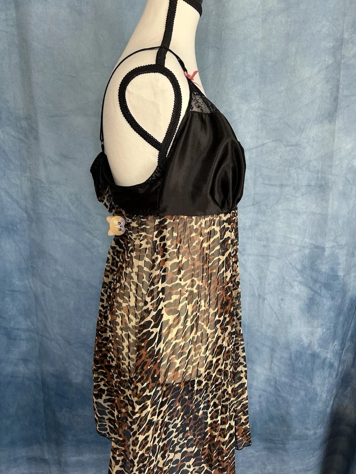 Lencería Sexy Rampage Babydoll Guepardo Estampado Y2K Detalle de Lazo Cami Correas Talla 3X Foto 4 de 4
