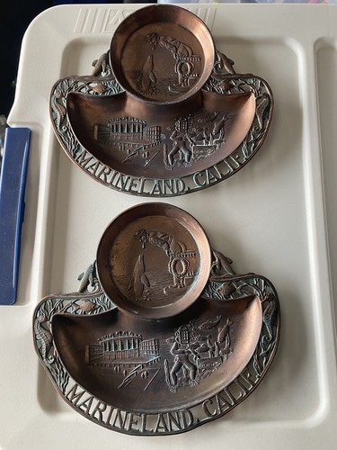 Two MARINELAND of the PACIFIC Brass Souvenir Trays - Bild 2 von 5