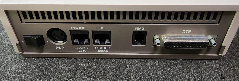 NEW VINTAGE AT&T PARADYNE COMSPHERE 3810 3810-A1-001 - Image 3 of 4