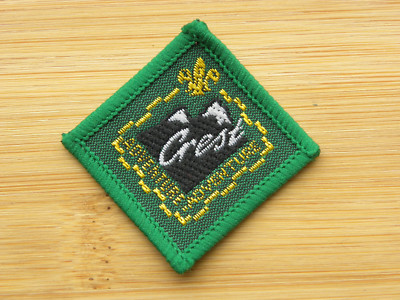 UK Scouting 1980's Cub Scout Adventure Crest Challenge Award Green Edge