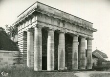 Carte ARC ET SENANS Les Salines Royales Le Portail d'entrée