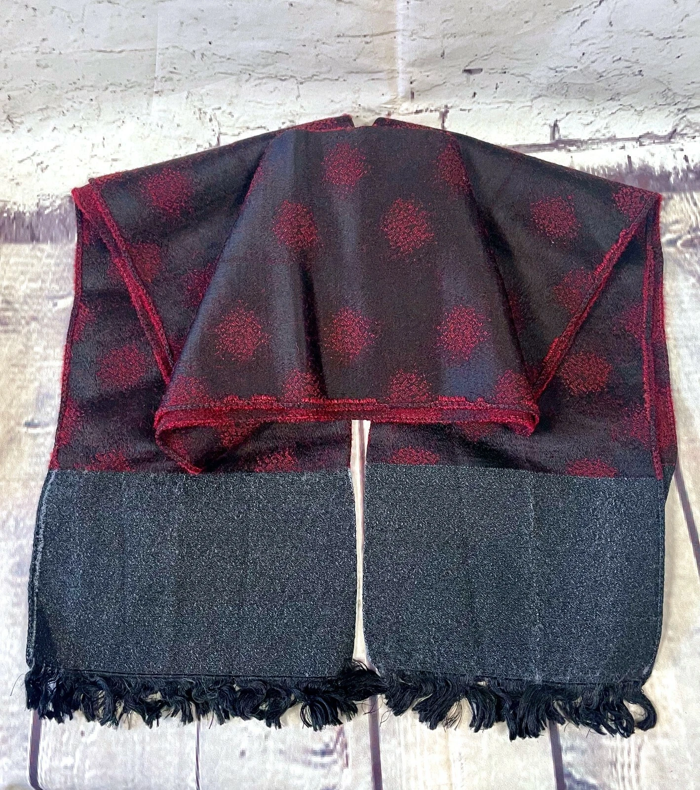 Vintage Scarf | Mens Vintage Grey & Blue Crest Print Reversible Scarf, Retro