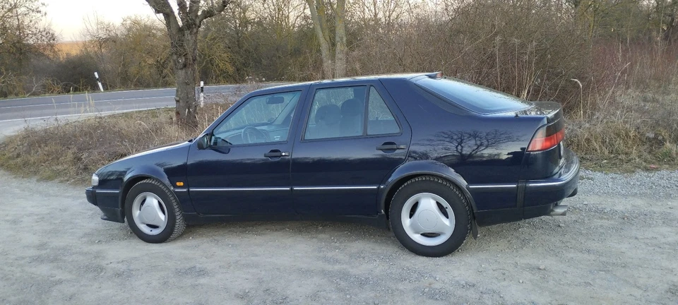 SAAB 9000  CS 2.0 Turbo  150 PS Automatik, AHK - Bild 1 von 1