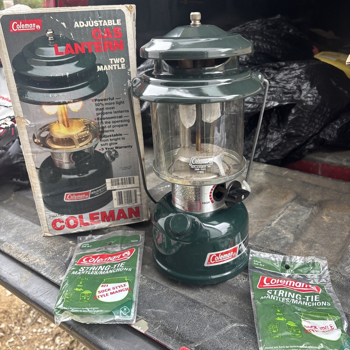 Vintage Dated 5/1991 Coleman Double-Mantle White Gas Lantern Model