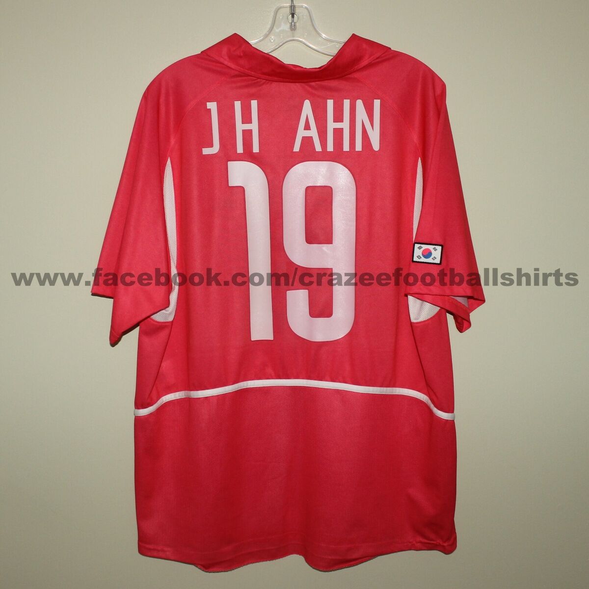J H AHN #19 안정환 South Korea 2002-03 home shirt Nike L J H AHN #19 안정환 South Korea 2002-03 home shirt Nike L