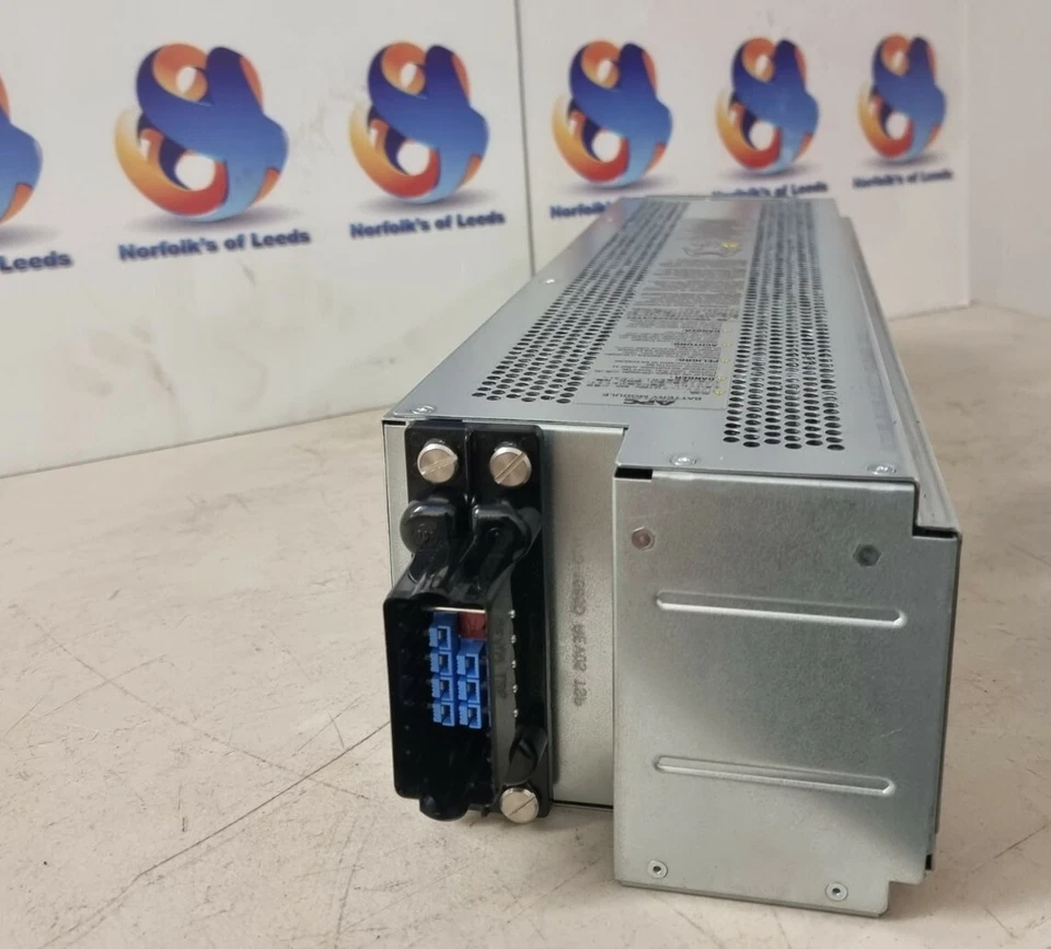 Apc SYMMETRA LX FLAME RETARDANT BATTERY MODULE Hotswap Rack OEM UPS SYBT5 FR (M) - Image 4 of 4