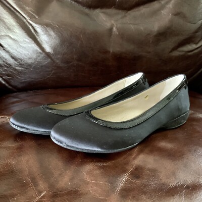 Taryn Rose Made in Italy $395 Black Satin Ballet flat shoes Fits