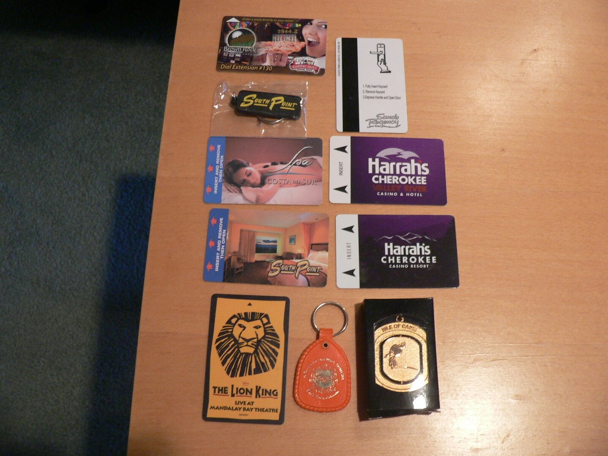 7 CASINO HOTEL ROOM KEY Harrahs Lion King Mandalay Sands 3 New Casino Key  Chains