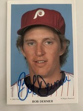 BOB DERNIER PHILADELPHIA PHILLIES AUTOGRAPHED SIGNED TEAM ISSUED POSTCARD 1983