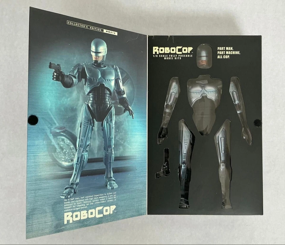 Hot Toys Movie Masterpiece Robocop 1/6 Action Figure MMS10 - Image 2 of 4