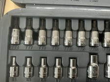 Blue Point Set 3/8in. Drive Vehicle Sockets and Socket Sets for