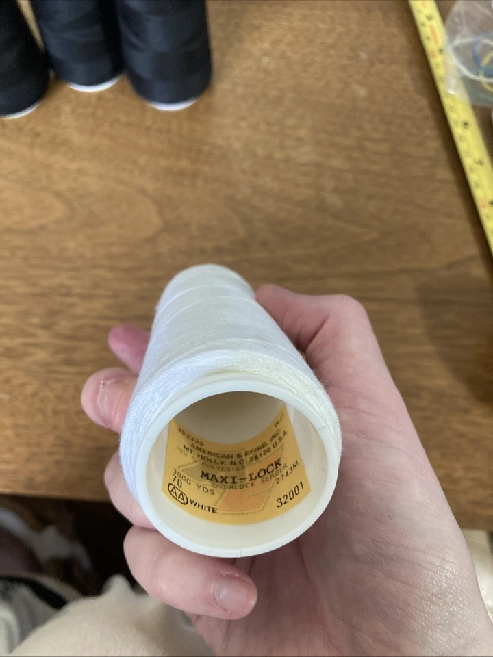 4 Cones Of Sewing Thread 3 Black 1 White Slightly Dusty, Appear Unused - Image 3 of 4