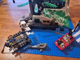 LEGO Pirates: Rock Island Refuge (6273) Year 1991 - 100% Complete