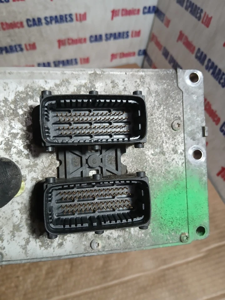 SAAB 9-3 93 2002 PETROL 2L ENGINE CONTROL UNIT ECU 55352571 S - Image 2 of 4