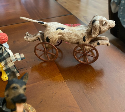 Lot of Christmas decorations of puppies, dogs and other decorations
