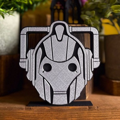 Doctor Who Cyberman - Classic TV Display Model *Free UK Postage*