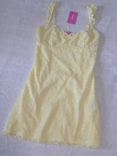 Edikted Womens Medium Yellow Stephanie Lace Mini Dress NWT $54