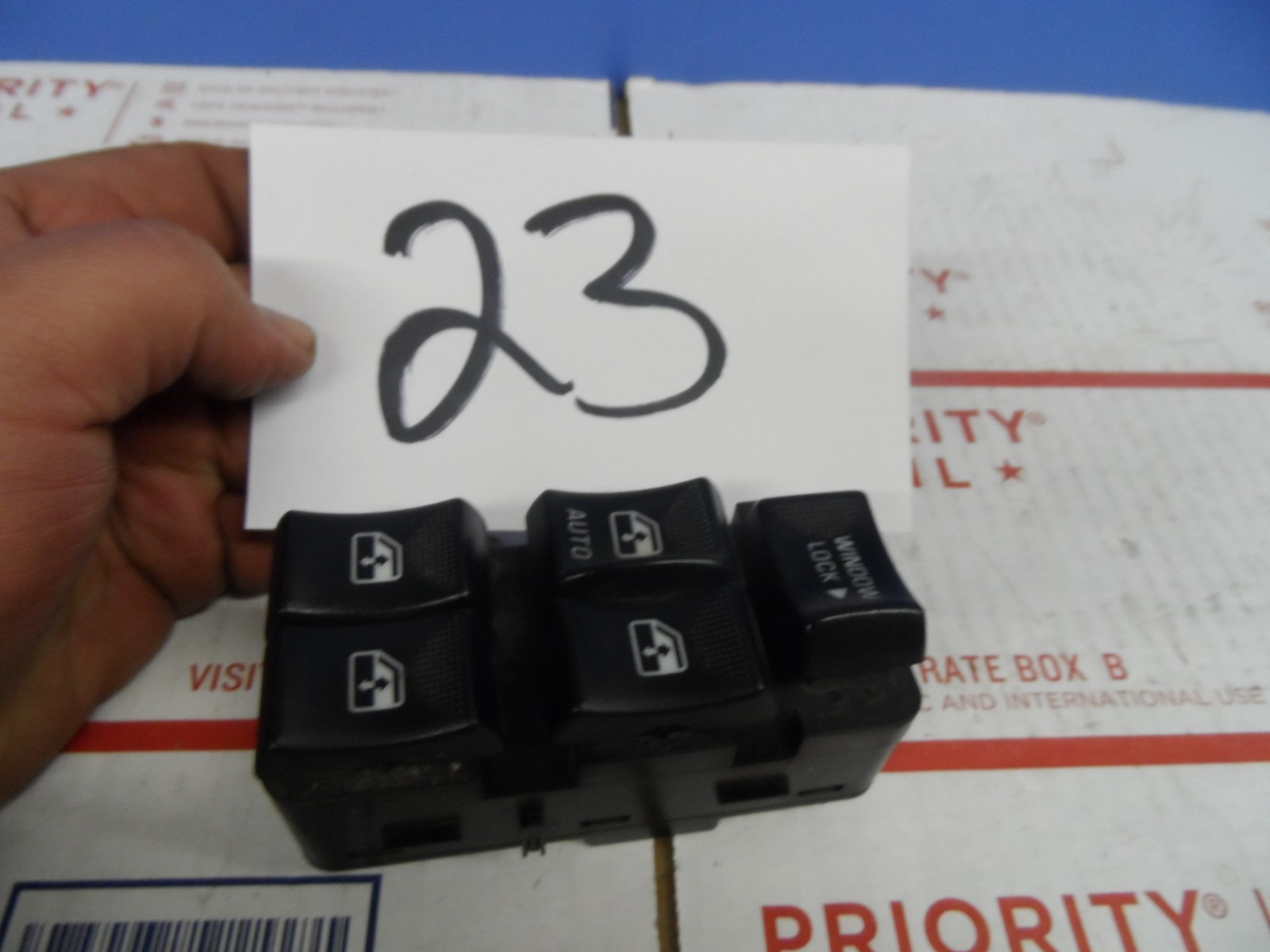00 01 02 03 04 05 Chevy IMPALA Used master window switch control power OEM  #23